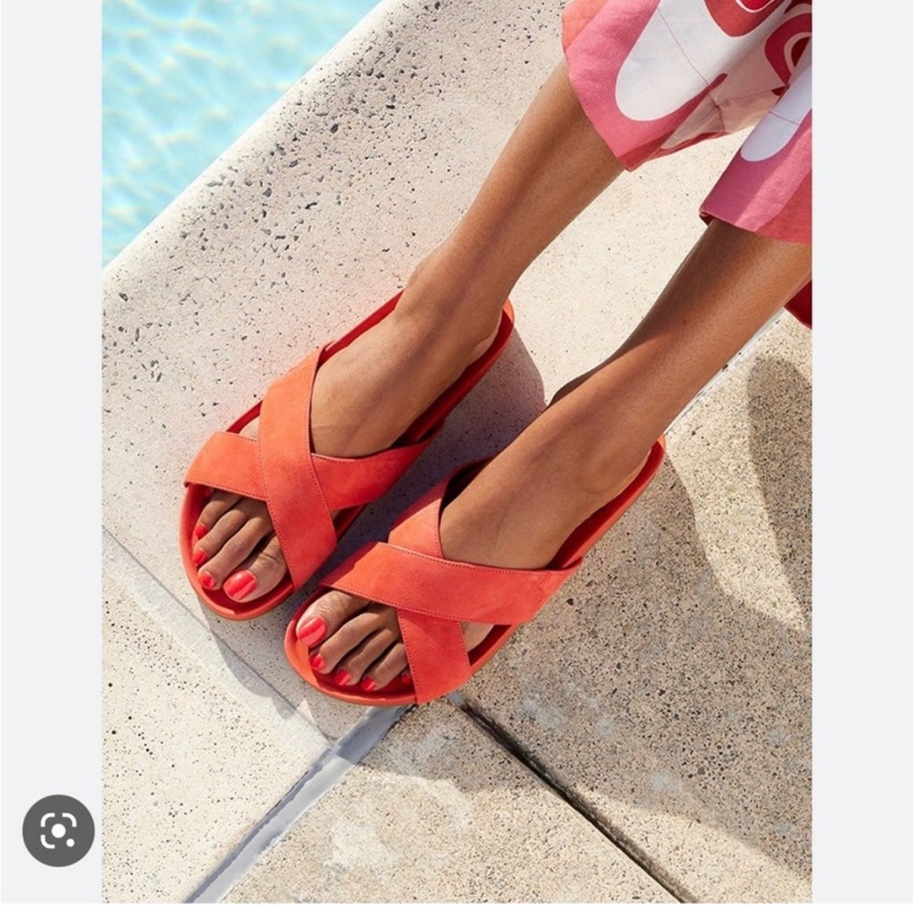 Birdies The Robin Persimmon Sporty Summer Criss Cross Slide Sandals Size 7